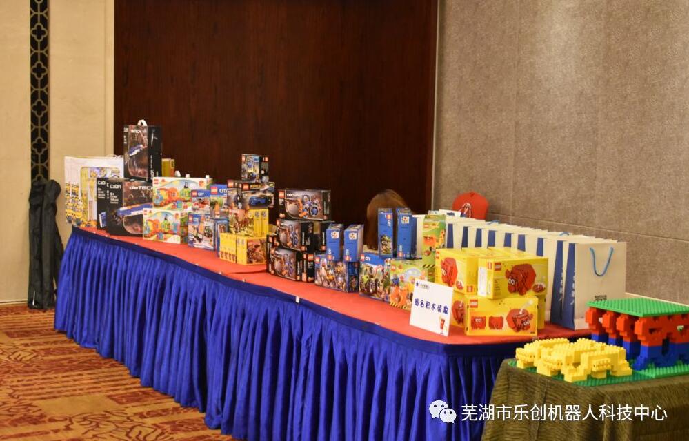 樂創機器人1周年店慶精彩回顧